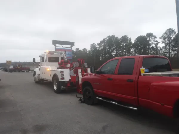 Southern Dixie Automotive 24 hour Towing - photo 2