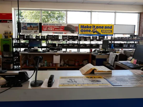 AUTO PLUS - photo 3