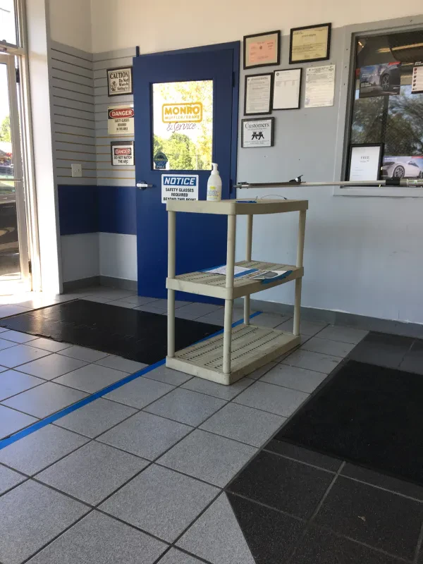 Monro Auto Service and Tire Centers - photo 3