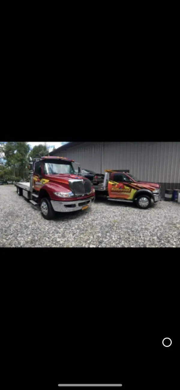 Hollywood Towing & Auto - photo 2