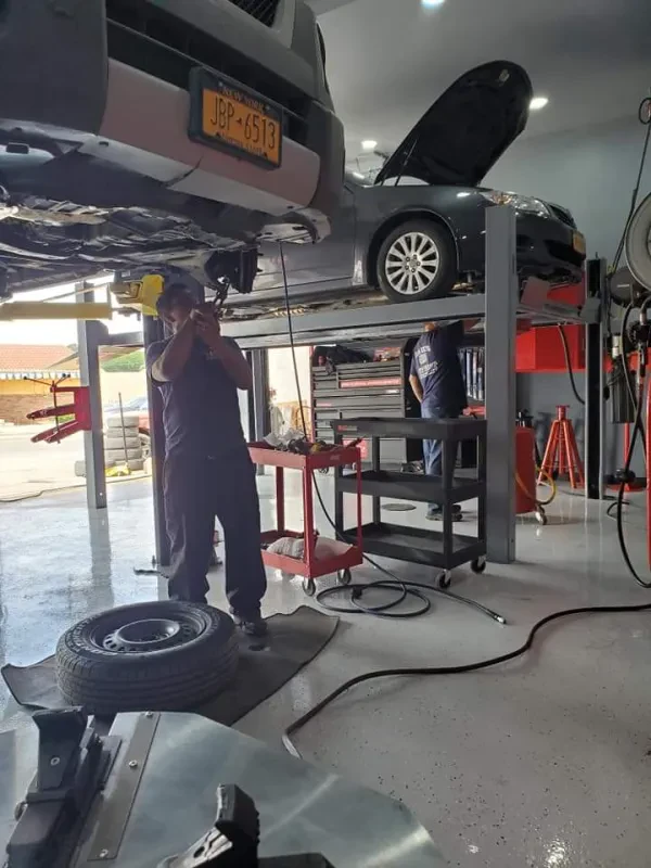 Raul's Auto Repair - photo 4