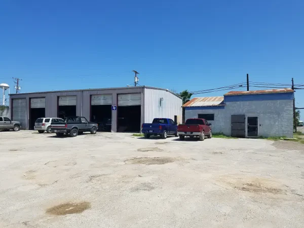 Premont Automotive Services Inc - photo 2