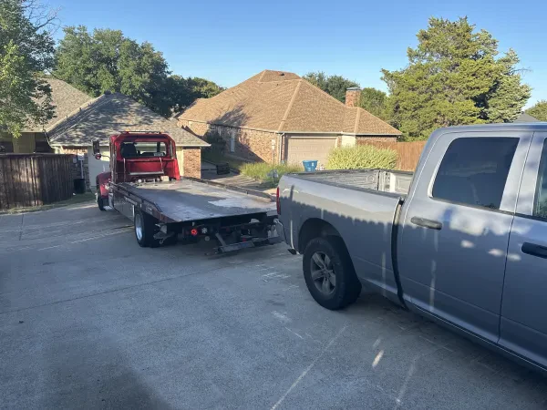 Texas Towing and Hauling - photo 4