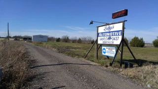 Lucky's Automotive