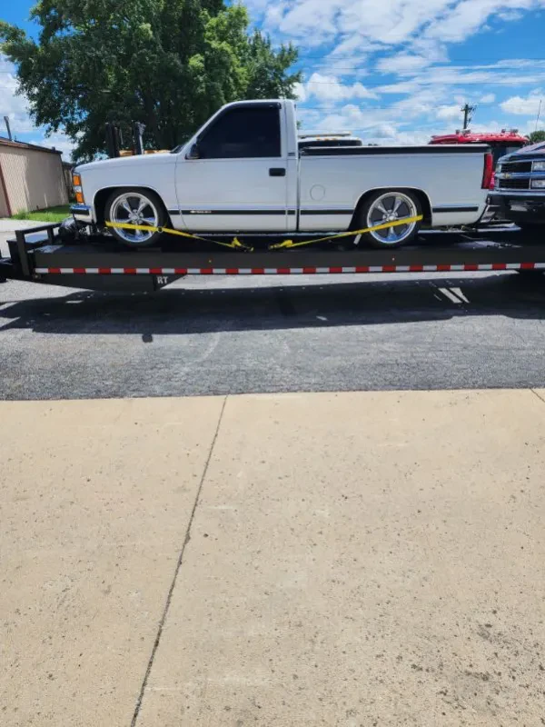 B & D Towing Service - photo 2