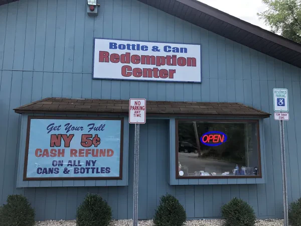 Bottle & Can Redemption Middletown - photo 2