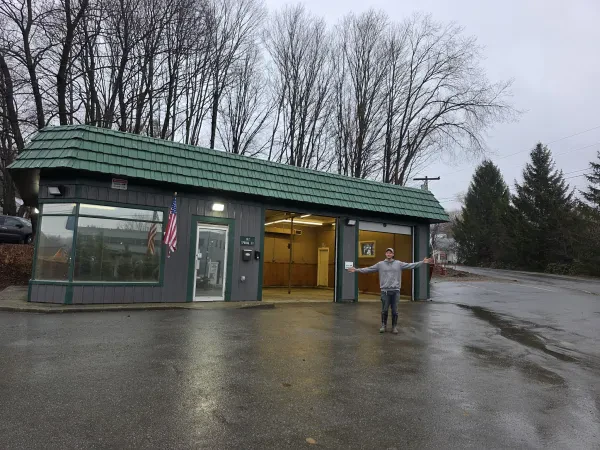 Rumsey's Garage - photo 3