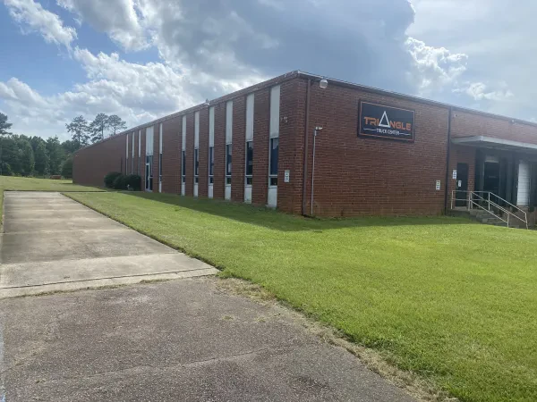 Triangle Truck Center Inc. - photo 2