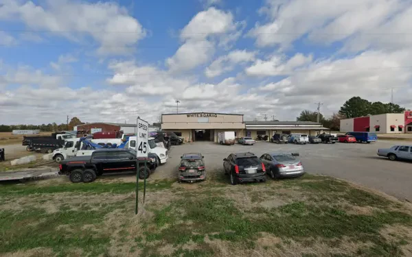 White's Garage - photo 4