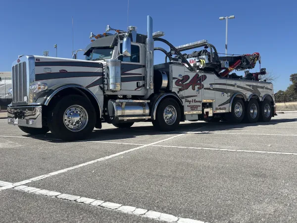 SAS Towing and Recovery Inc - photo 3
