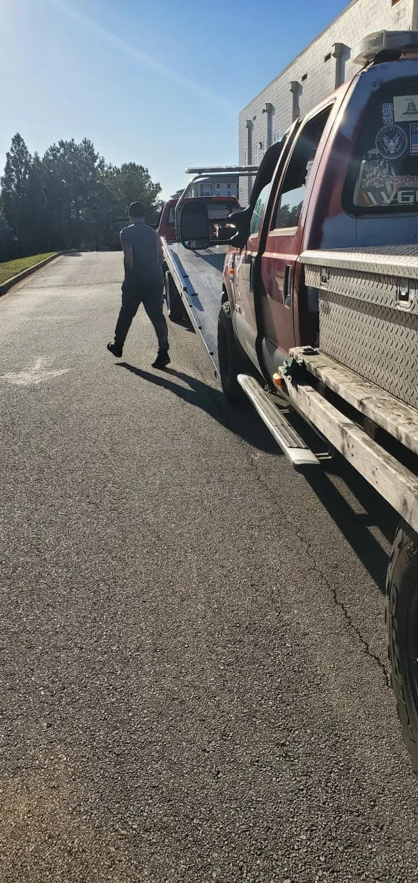 JT Auto Service Inc Towing - photo 2