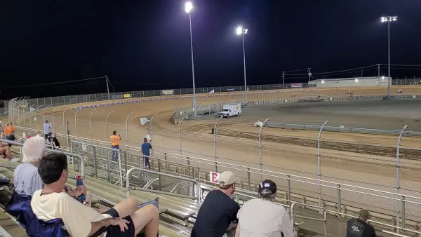Virginia Motor Speedway, Jamaica - photo 2