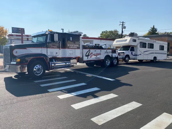Four Seasons Towing LLC - photo 3