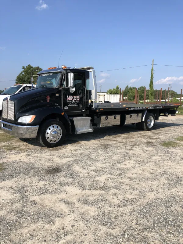 Mike's Towing & Recovery - photo 2