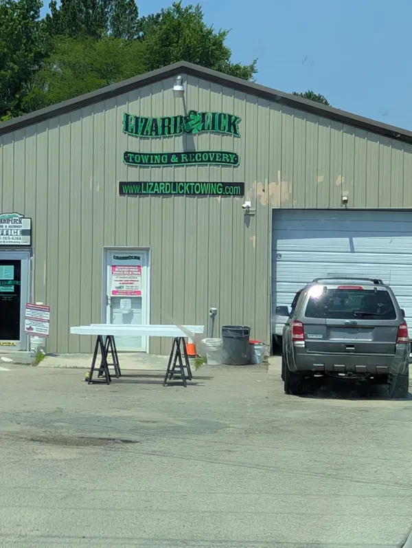 Lizard Lick Towing & Recovery - photo 2