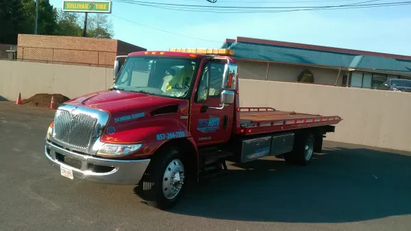 J&J AUTO TRANSPORTATION AND TOWING - photo 2