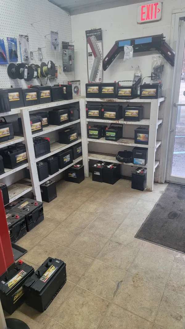 Patton's Truck & Heavy Equipment/K & K Truck & Auto Parts & Service - photo 3