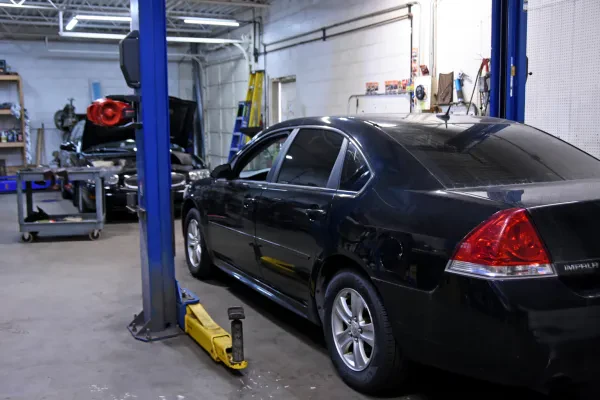 DW Auto Repair - photo 4