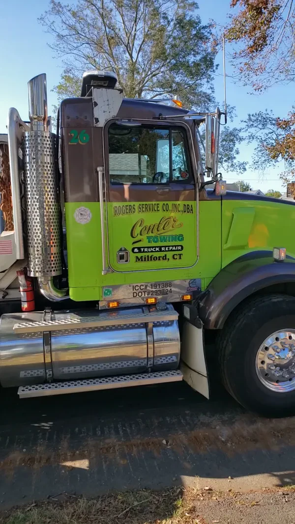 Center Towing & Truck Repair - photo 4