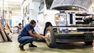 Camping World RV Service - Wauconda
