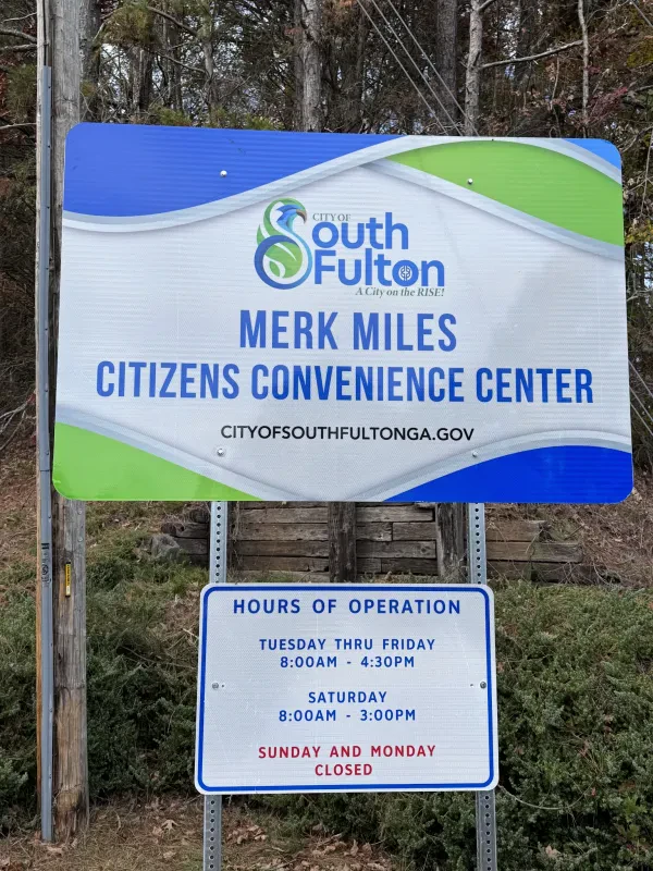 Merk Miles Citizens Convenience Center - photo 3