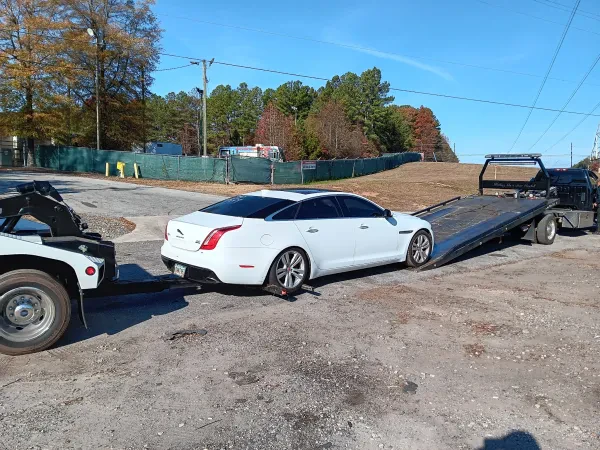 A Phenomenal Towing & Recovery LLC - photo 2