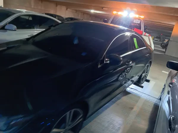 A Phenomenal Towing & Recovery LLC - photo 3