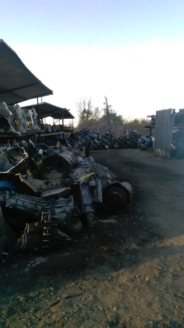 Complete Light Truck Parts - photo 2