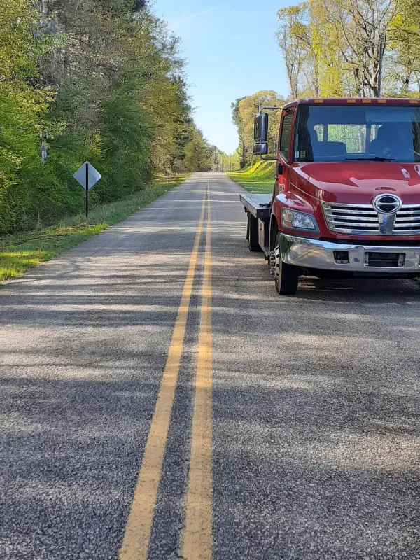 Mikes Towing - photo 3