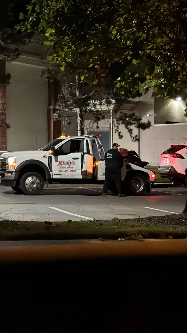 Ricky's Towing & Recovery LLC - photo 4