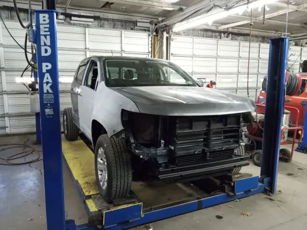 Holsteins Auto Body and Frame - photo 4