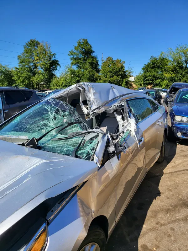 Gray’s Automotive & Towing LLC - photo 3
