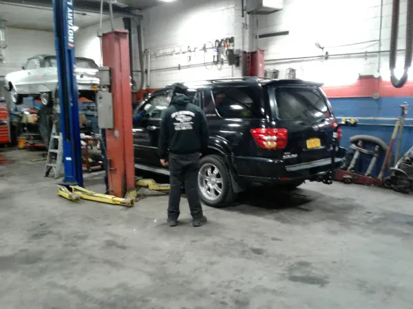 Kip's Automotive - photo 2