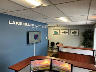 Lake Bluff Auto Body