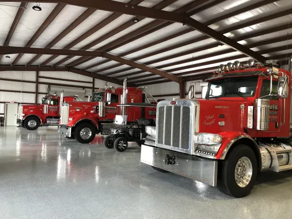 Revis Towing & Recovery of Ocala Inc - photo 2