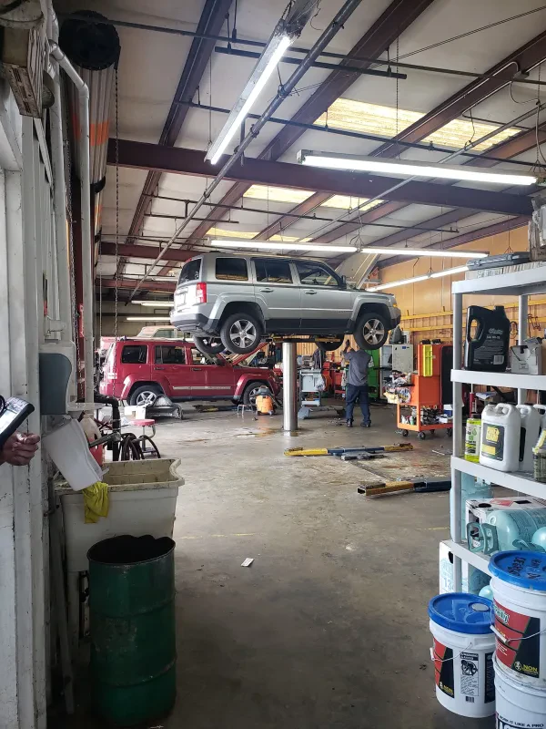 Decatur Pro Auto Repair: Mechanical + Collision & Paint Services - photo 4