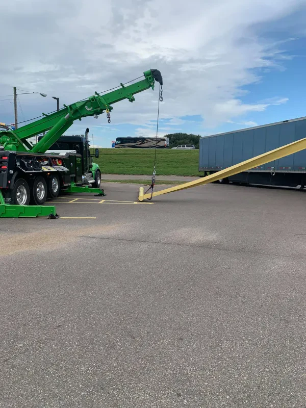 Paramount Towing & Recovery LLC - photo 4