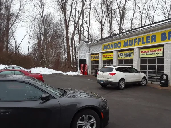 Monro Auto Service and Tire Centers - photo 2