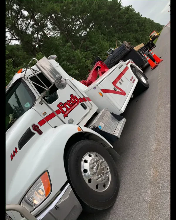Fred's Towing & Transport - photo 2