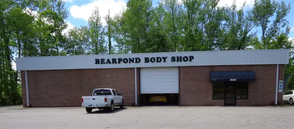 Bearpond Body Shop - photo 2