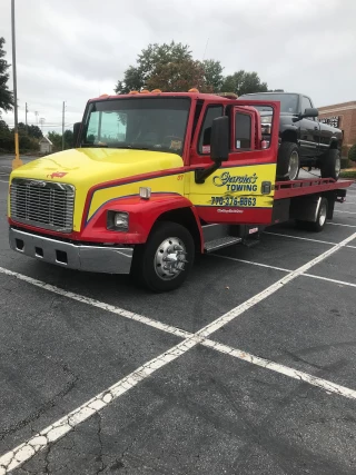 Garcia's Towing LLC