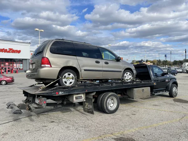 Cleveland Towing Company - photo 4