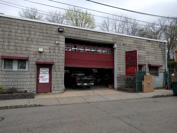 Riverside Body & Fender Works - photo 4