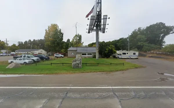 Hartland Towing & Garage - photo 3