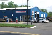 Country Club Garage