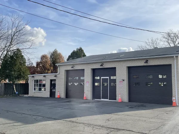 Cross Roadz Auto Repair - photo 3