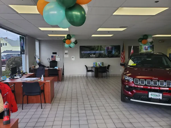 Station Chrysler Jeep of Mansfield - photo 2