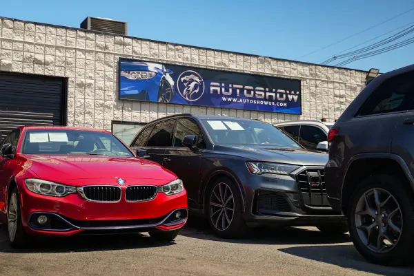 AUTOSHOW US PRE OWNED DEALER - photo 2