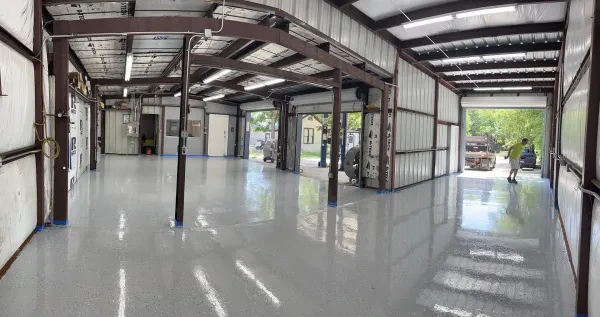 Manchaca Garage LLC - photo 3