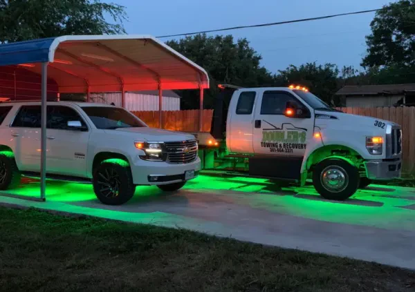 Double R's Towing & Recovery Inc. - photo 3